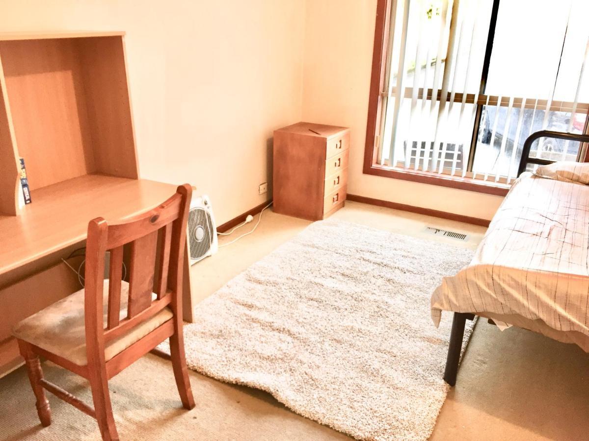 Budget Clayton Homestay المظهر الخارجي الصورة