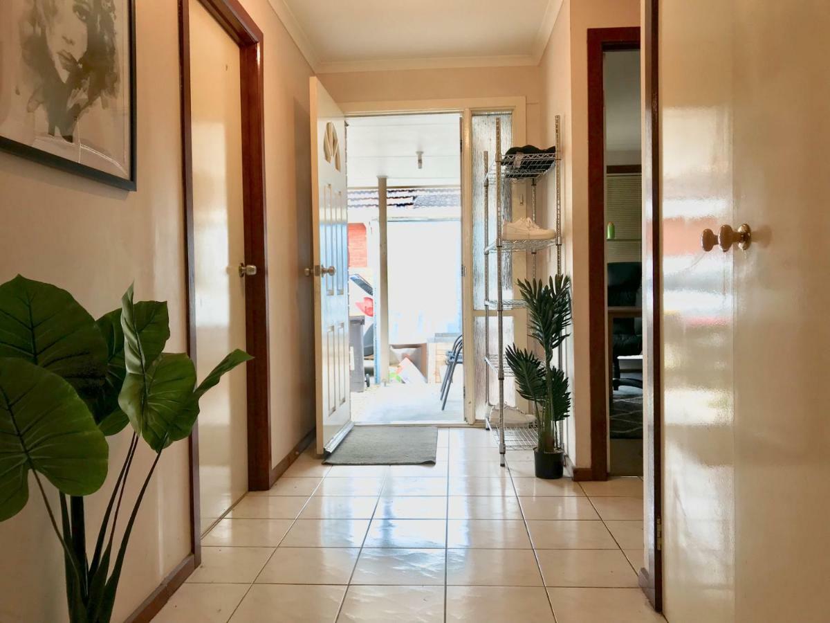 Budget Clayton Homestay المظهر الخارجي الصورة